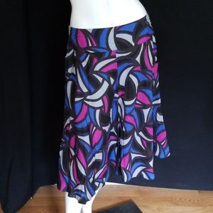 🌹MADISON FLOWY POCKET MIDI SKIRT